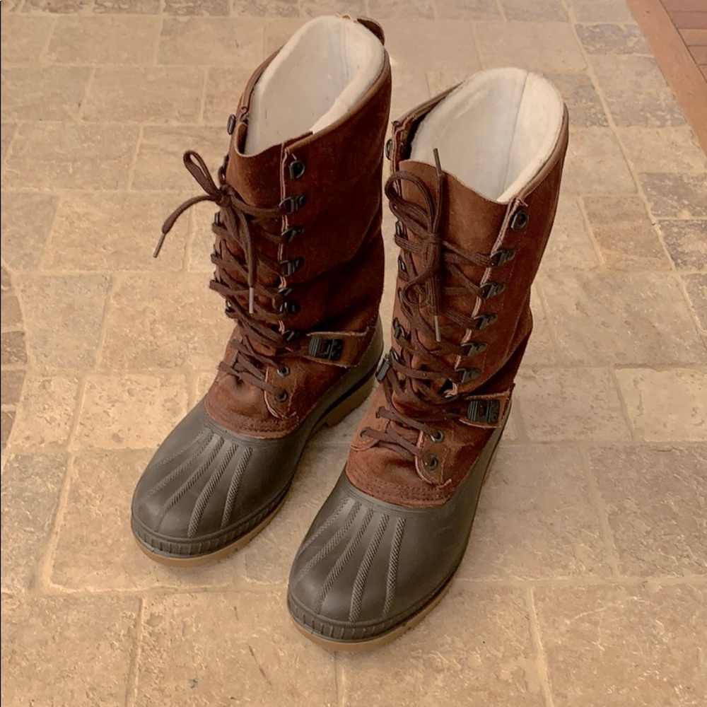 Like New Sorel 18” Boots with Lining